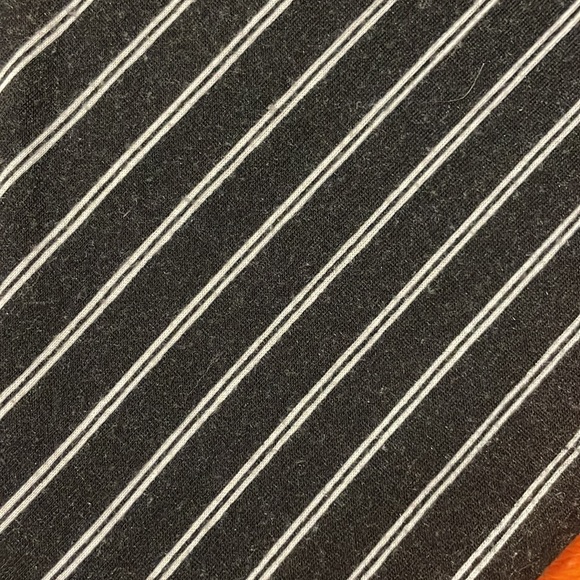 MIDLENGTH - Picture 2 of 2